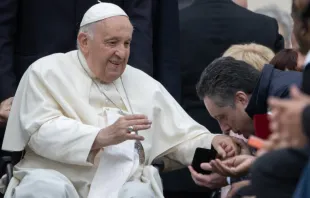 Imagen del Papa Francisco en la Audiencia General. Crédito: Daniel Ibáñez/ACI Prensa 