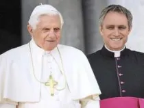 El Papa y Mons. Ganswein