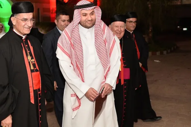 Cardenal Patriarca de Líbano visita al rey de Arabia Saudita, país esencialmente musulmán