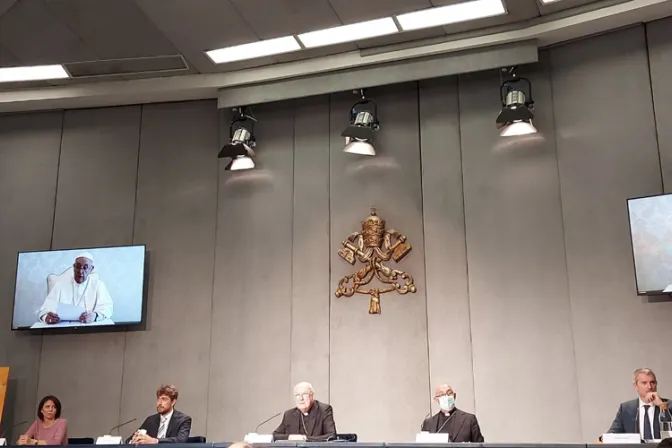 Vaticano presenta el Encuentro Mundial de las Familias 2022