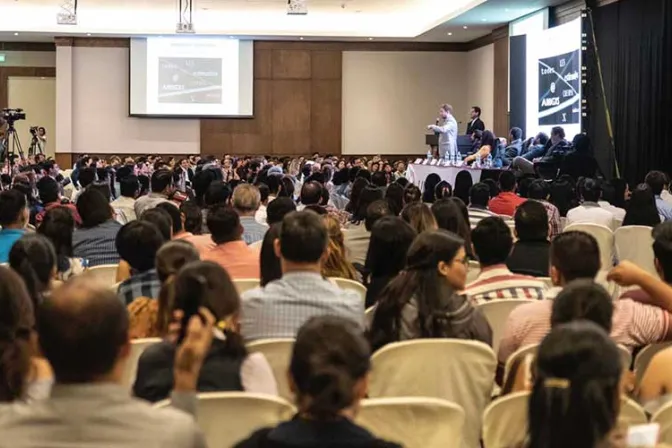 Familias de Ecuador exigen al gobierno frenar ideología de género, aborto y drogas