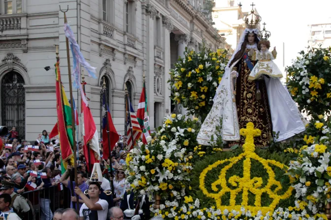 VIDEO: Chile se prepara para celebrar a su patrona la Virgen del Carmen
