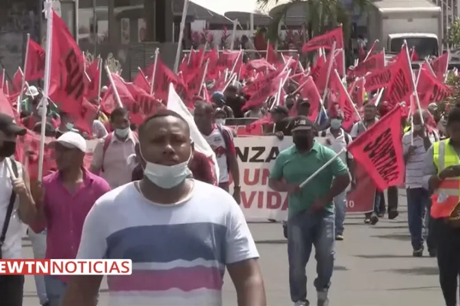 Iglesia busca facilitar diálogo en duras protestas contra el gobierno en Panamá