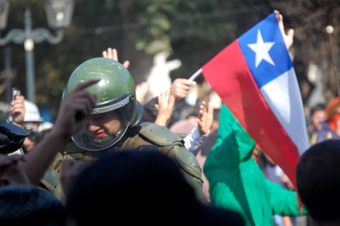 Obispos y congregaciones explican las raíces de la violencia desatada en Chile