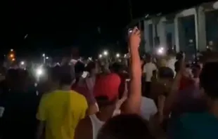 Protestas ciudadanas contra el régimen cubano en Nuevitas, Camagüey. Crédito: Captura de video / Twitter 