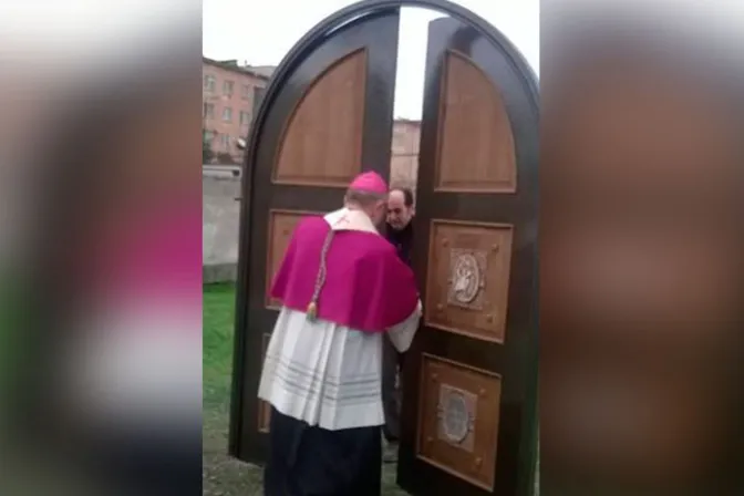 Una Puerta Santa… sin iglesia: Así se vive el Año de la Misericordia en Georgia