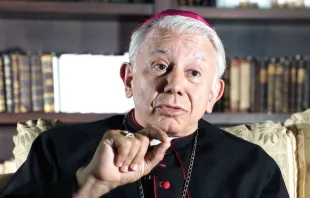 Mons. Ramón Castro Castro en entrevista con EWTN Noticias. 