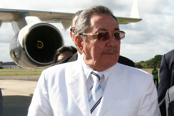 Líder opositor: Raúl Castro solo busca nuevas fuentes de dinero y no democracia para Cuba