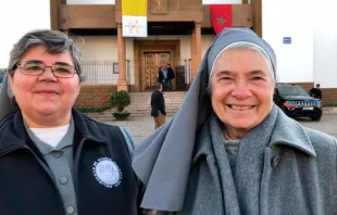 La hermana Reyes Domu00ednguez (izq) y Hermana Maru00eda del Mar Romera (dcha), Religiosas de Maru00eda Inmaculada. Foto: ACI Prensa 