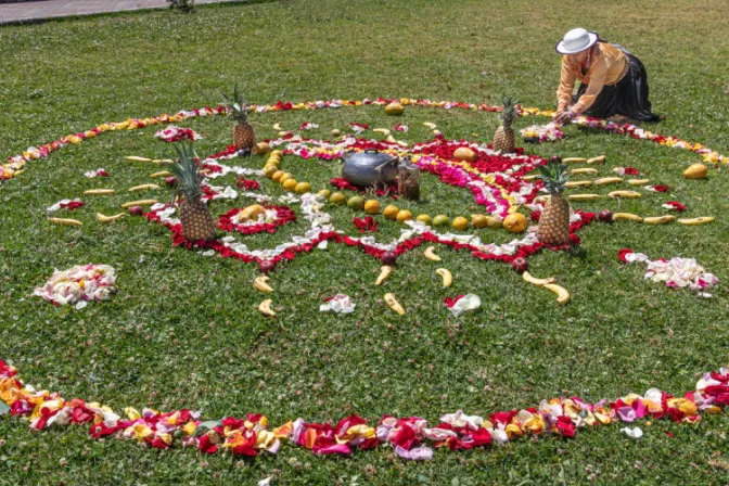 ¿Los rituales “ancestrales” pueden abrir las puertas al demonio? Un sacerdote responde