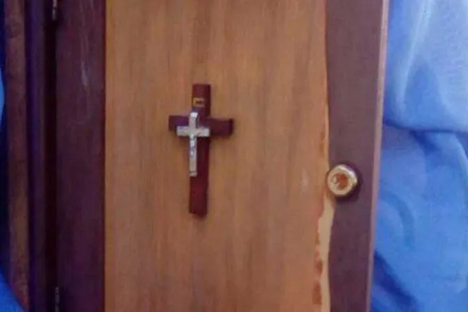 Profanan sagrario y altar de iglesia en Venezuela [FOTOS]