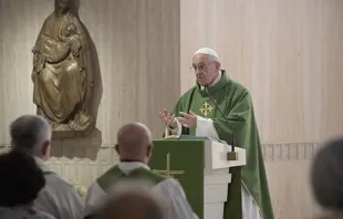 El Papa en Santa Marta. Foto: L'Osservatore Romano 