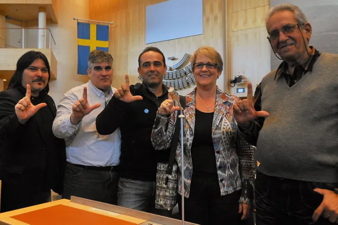 MCL y activistas cubanos presentes en seminario demócrata cristiano de Suecia