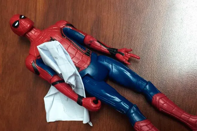 VIRAL: Esta es la historia del Spiderman con la emotiva súplica de un niño a Dios