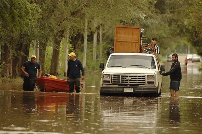 Cáritas Argentina impulsa campaña de ayuda para miles de damnificados por temporal