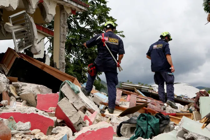 A tres semanas de terremoto en Haití aún hay gente sin agua y sin comida, dice Cardenal