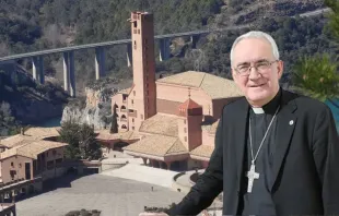 Mons. Ángel Pérez Pueyo nombra a un rector ajeno al Opus Dei en Torreciudad. Crédito: Jordi Ferrer (CC BY-SA 4.0) / Obispado de Málaga 