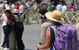 Los turistas llenan Roma en los meses de verano. Foto: Daniel Ibáñez / ACI Prensa 