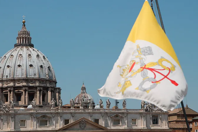 Cinco funcionarios son suspendidos tras allanamiento en el Vaticano