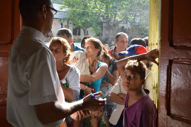 Obispos de Perú piden acoger con solidaridad cristiana a migrantes venezolanos