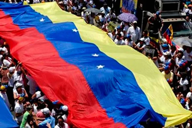La solución a la crisis en Venezuela pasa por las elecciones, afirman obispos
