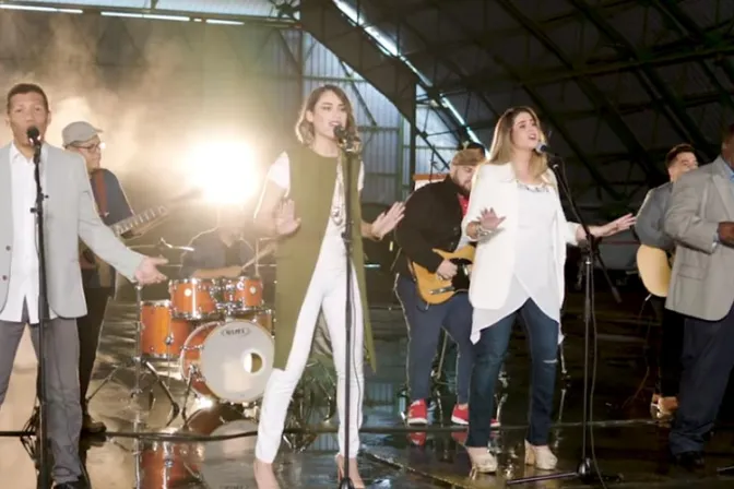 “Nadie que no seas tú”: El nuevo videoclip del grupo católico Alfareros [VIDEO]