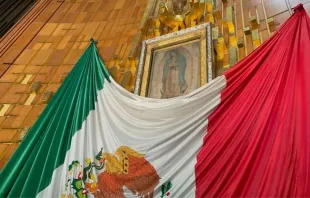 Imagen original de Nuestra Señora de Guadalupe en su santuario de Ciudad de México. Crédito: David Ramos / ACI Prensa. 