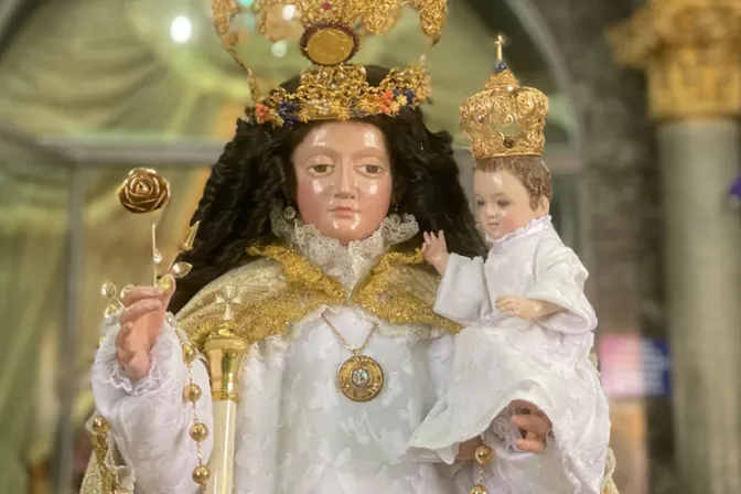 Fieles inician novena a la Virgen María confiados en su Inmaculado corazón