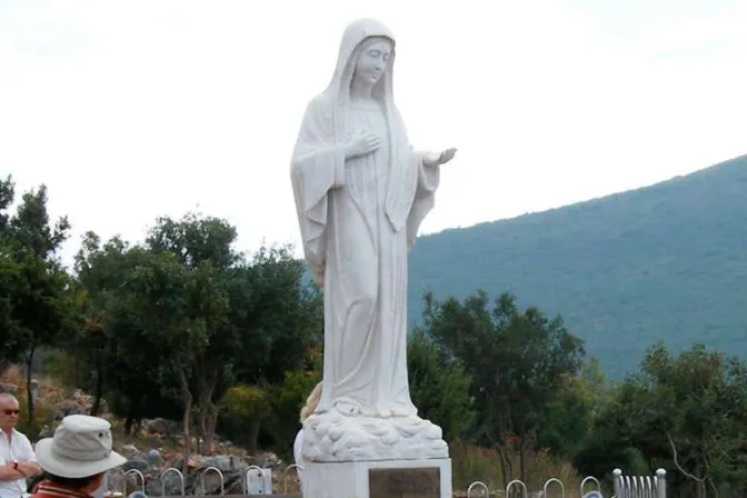 Enviado del Papa Francisco aclara situación de peregrinaciones a Medjugorje