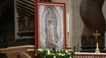 Virgen de Guadalupe en la Basílica de San Pedro. Foto: Daniel Ibáñez / ACI Prensa