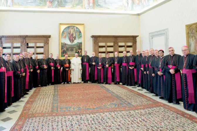 El Papa alienta a obispos de Chile en su lucha contra despenalización del aborto