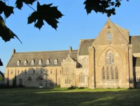 La abadía de Pluscarden en Escocia: El monasterio benedictino más septentrional del mundo