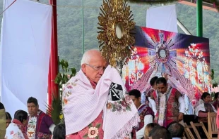 Celebración de una Hora Santa en una comunidad indígena. Crédito: San Cristobal de las Casas