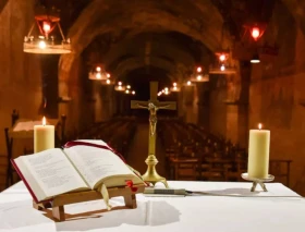 “Una Biblia hecha de piedra y cristal”: La Catedral de Chartres celebra 1.000 años