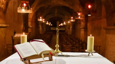 Altar cripta Catedral de Chartres