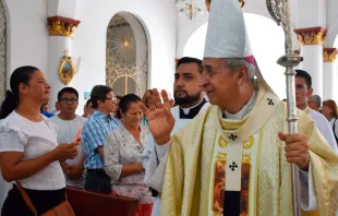 Arzobispo de Ibagué (Colombia), Mons. Orlando Roa Barbosa. Crédito: Facebook de la Arquidiócesis de Ibagué.