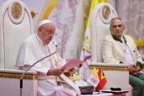 El Papa Francisco se dirige a las autoridades de Timor Oriental.