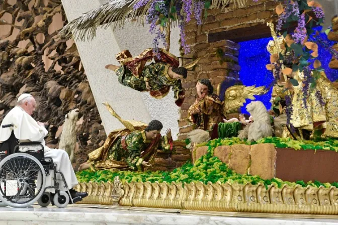 El Papa Francisco invita a descubrir la sencillez de Jesús esta Navidad