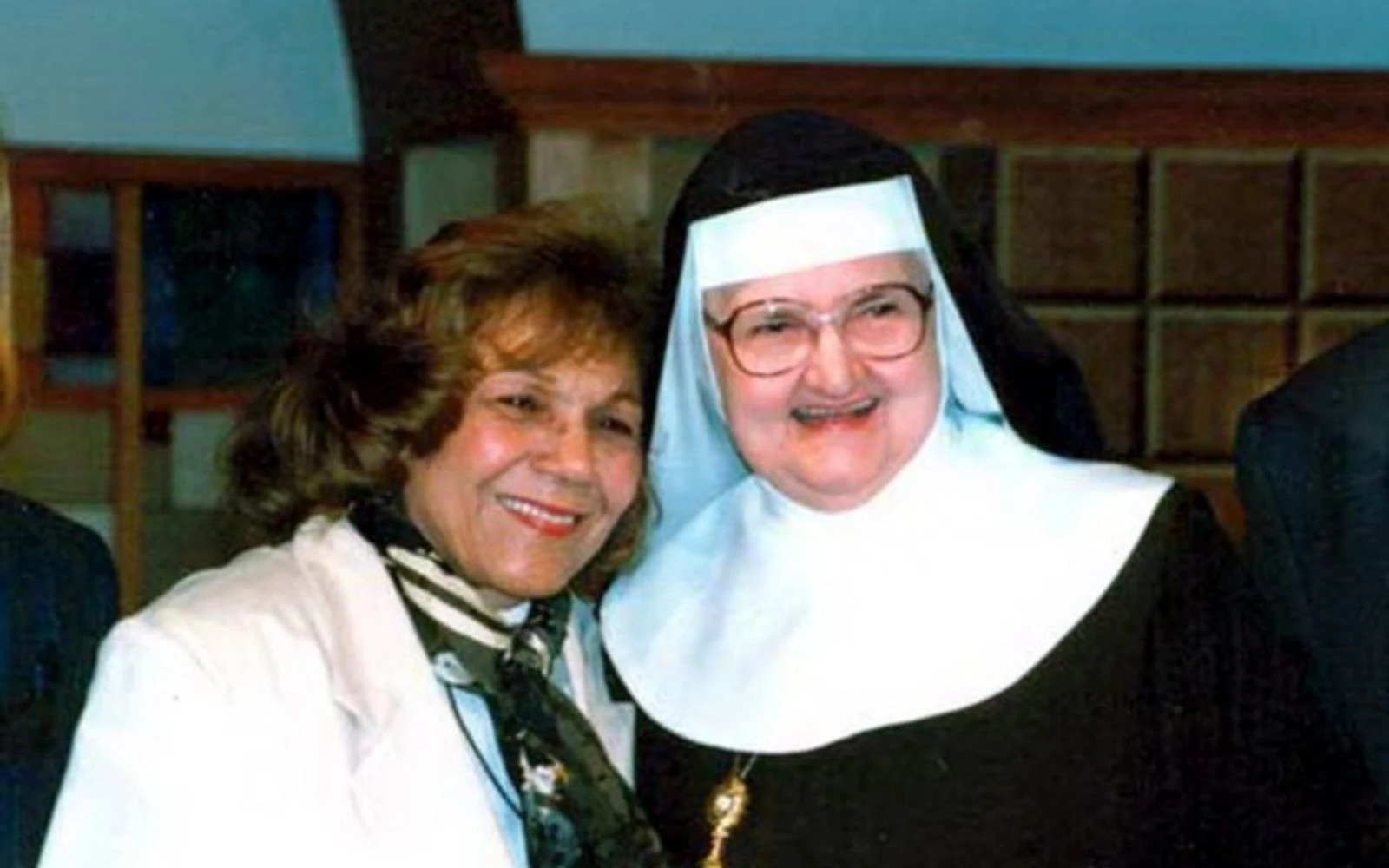 La Sierva de Dios María Esperanza de Bianchini con la Madre Angélica, en los estudios de EWTN en Birmingham, Alabama (Estados Unidos) en 1994.?w=200&h=150