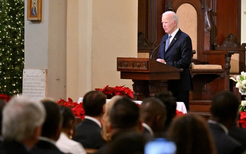 Biden asiste a servicio de oración arquidiocesano por víctimas del ataque terrorista de Nueva Orleans