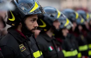 Los bomberos del Vaticano. Crédito: Daniel Ibáñez/ACI Prensa 