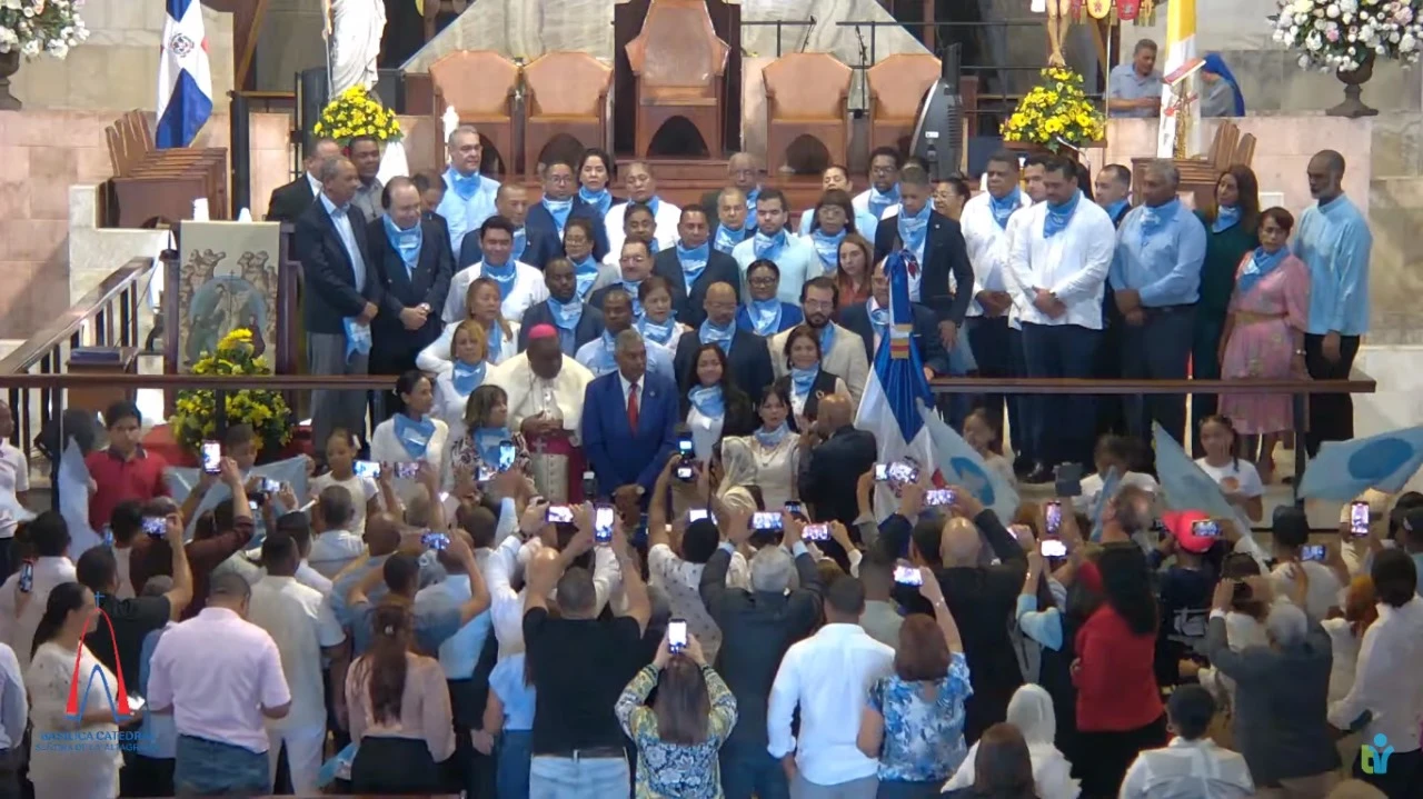 Decenas de candidatos provida de República Dominicana fueron recibidos el sábado 11 de mayo en la Basílica Catedral y Santuario Nacional de Nuestra Señora de la Altagracia.?w=200&h=150