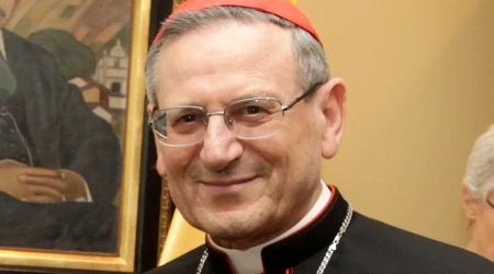 El Cardenal Angelo Amato.