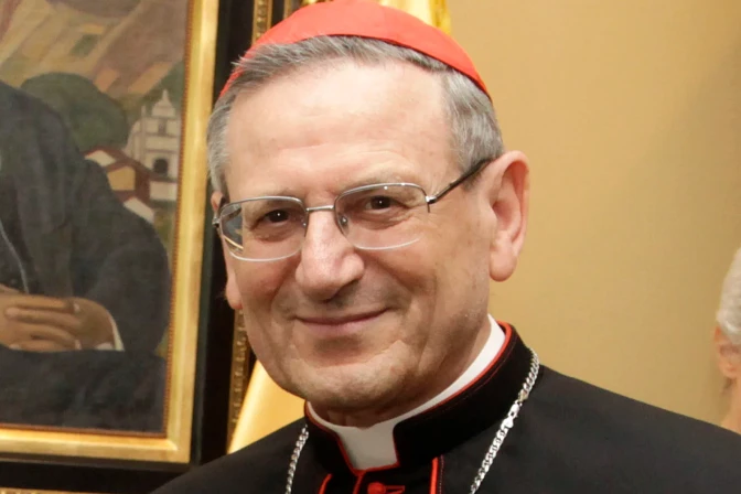 El Cardenal Angelo Amato.