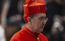 + Cardenal Miguel Ángel Ayuso Guixot.