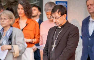 El Cardenal José Cobo, durante el acto de reconocimiento y reparación a las víctimas de abusos en la Catedral de Madrid. Crédito: Archidiócesis de Madrid.