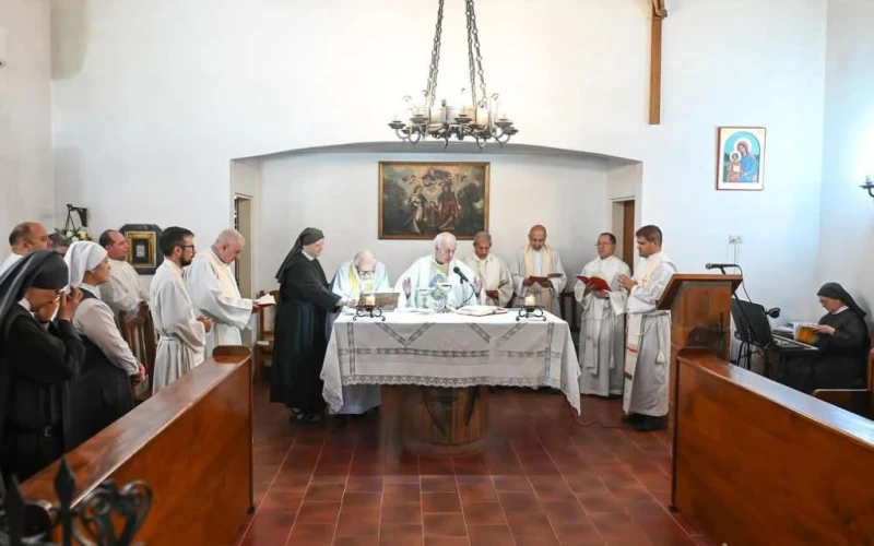 “Hijo de Dios, sacerdote para siempre”: El Cardenal Karlic cumple 99 años