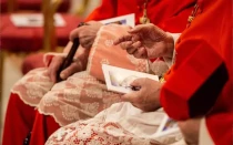 En la imagen, los cardenales se reúnen en el consistorio público ordinario para la creación de nuevos cardenales en la Basílica de San Pedro el 5 de octubre de 2019. El próximo consistorio será el 8 de diciembre de 2024.