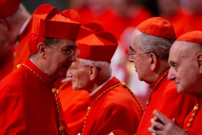 ¿A qué órdenes religiosas pertenecen los Cardenales de la Iglesia Católica?