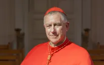 Cardenal John Dew, Arzobispo Emérito de Wellington.